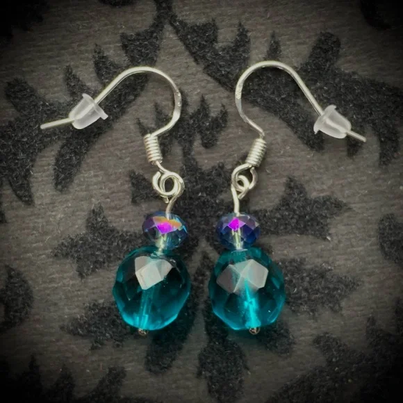 Aurora Borealis Swarovski Crystal sterling silver earrings - Picture 3 of 8